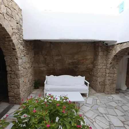 Adikri & Aparthotel 3*