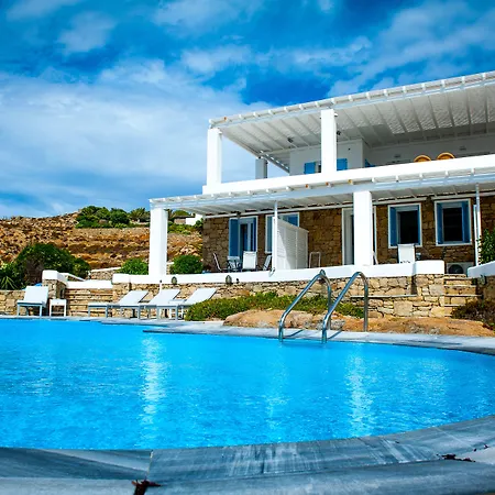 Adikri & Aparthotel Tourlos