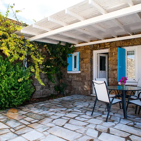 Adikri Villas&suites 3*