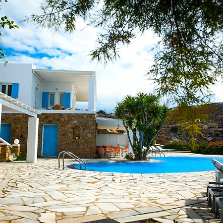 Lejlighedshotel Adikri Villas&suites 3*