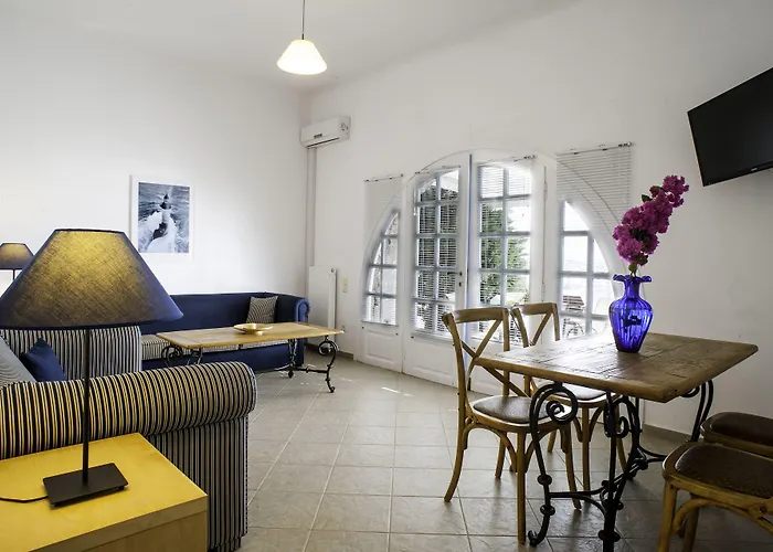 Adikri Villas&suites 3* Tourlos