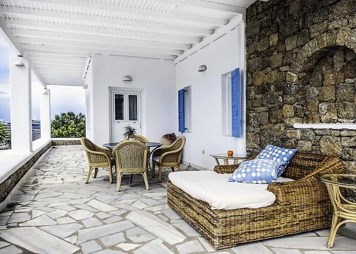 Adikri Villas&suites Tourlos