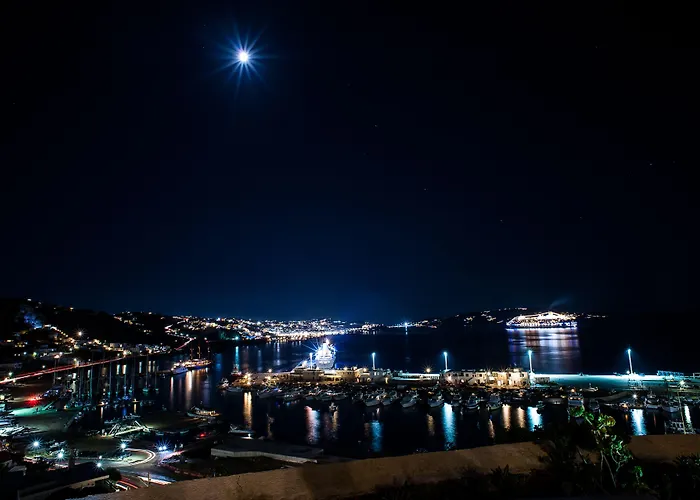 Adikri Villas&suites Lejlighedshotel Tourlos