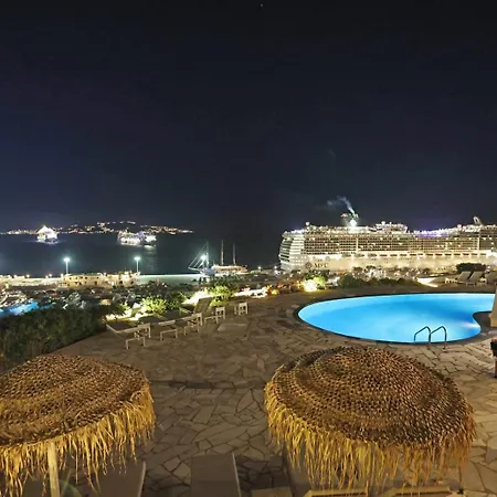 Adikri & Aparthotel Tourlos