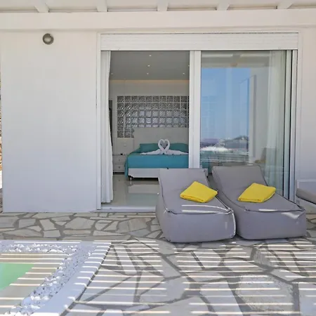 Aparthotel Adikri & 3*