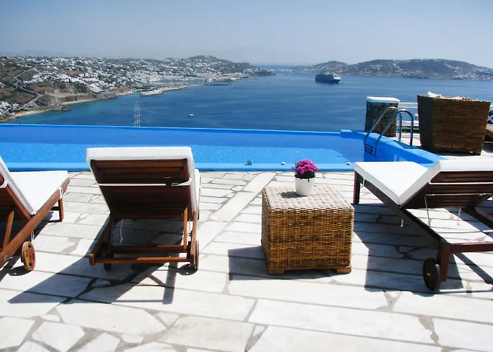 Aparthotel Adikri & Tourlos